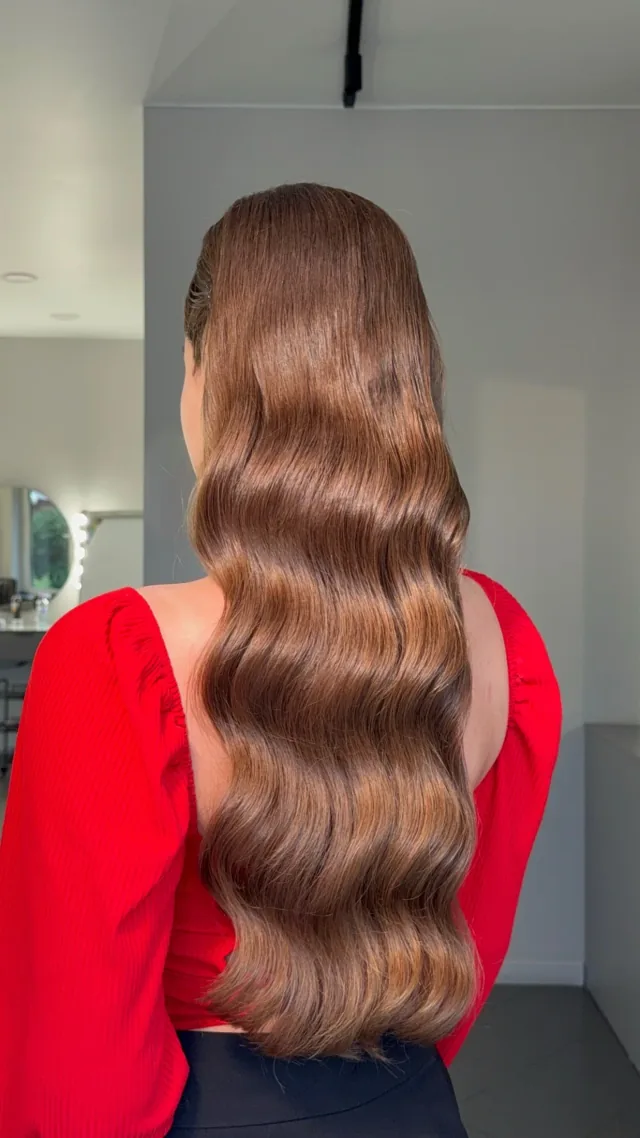 Hollywood waves hairstyle in Miami