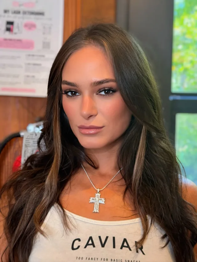 Soft smokey glam makeup in Miami